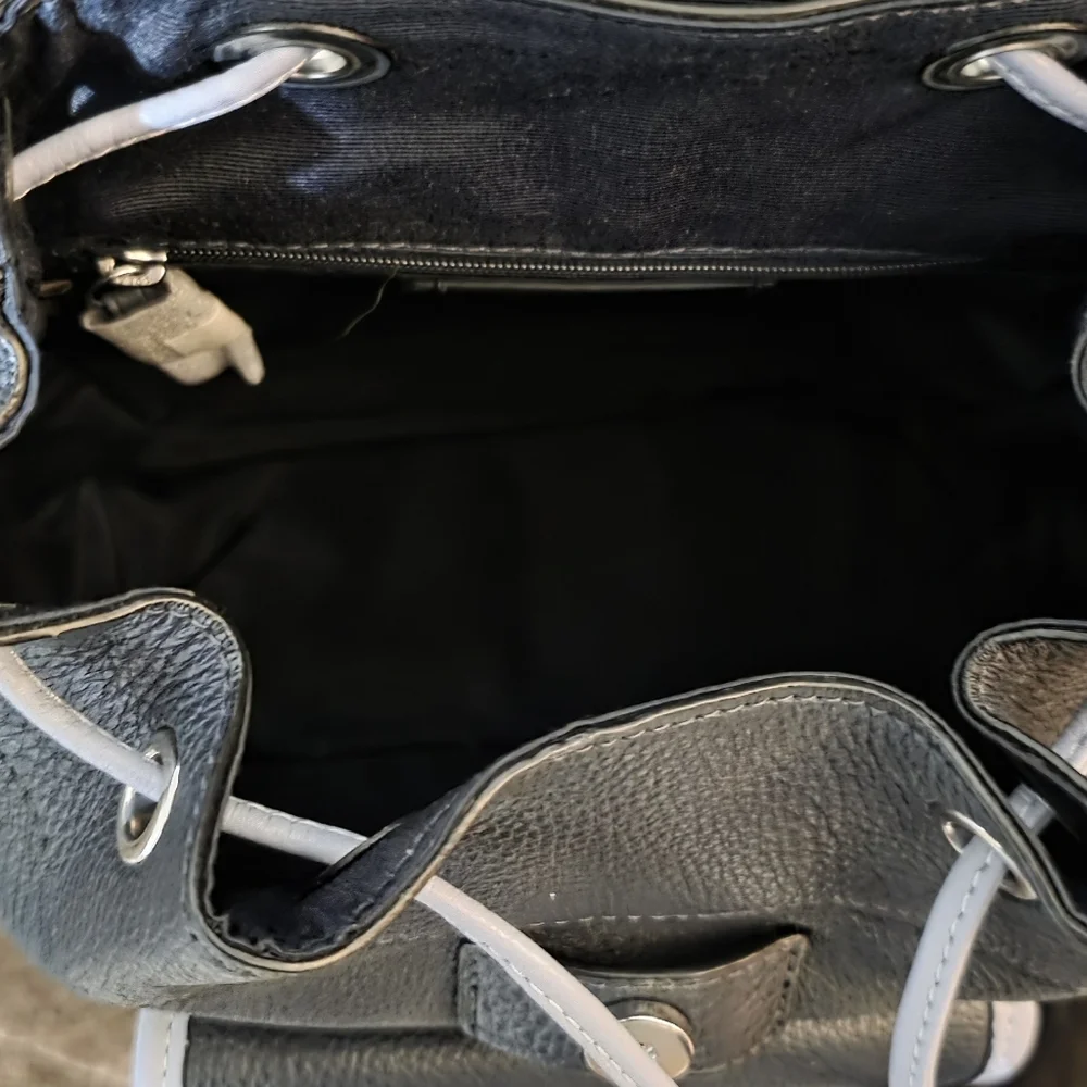 Brand New Without Tags Coach Pennie Leather Mini Bookbag Backpack Navy - Picture 10 of 16